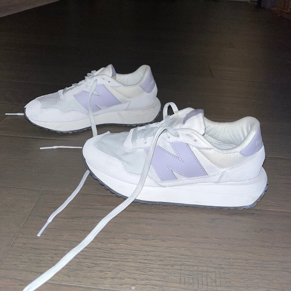 New Balance 237 (Re-Listing)
